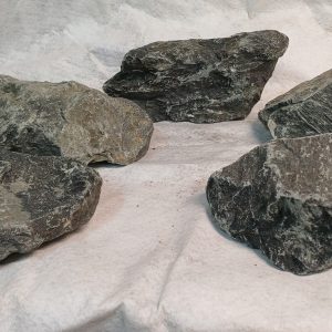 Titan-aquarium-stone-set