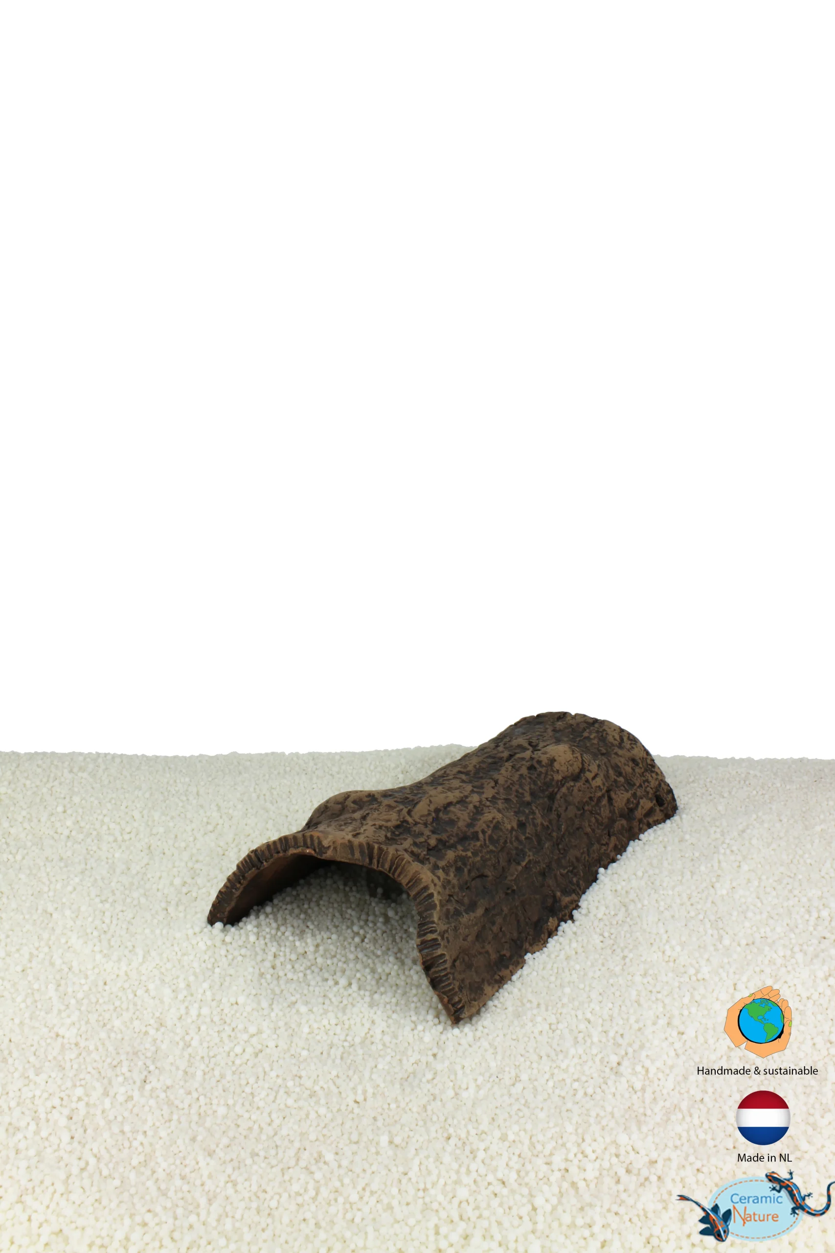 Axolotl-Half-Cave-Med-Lrg-X-Lrg